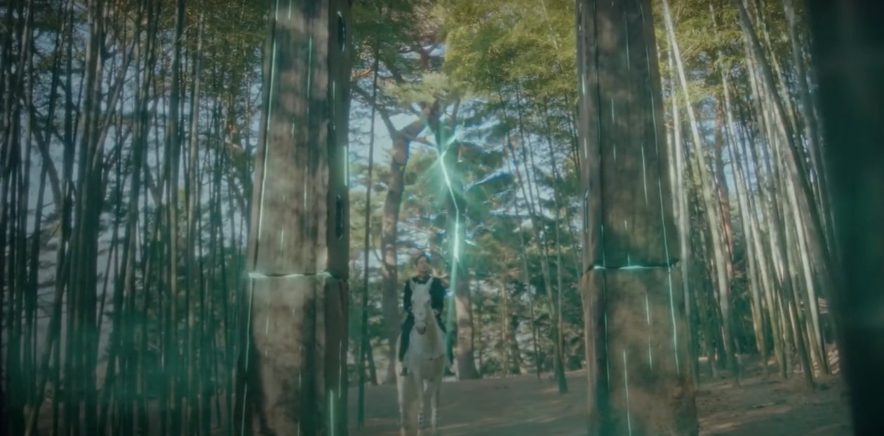 同样是鬼扯的奇幻情节，这次的创作却吸引不到观众。（《The King：永远的君主》剧照）