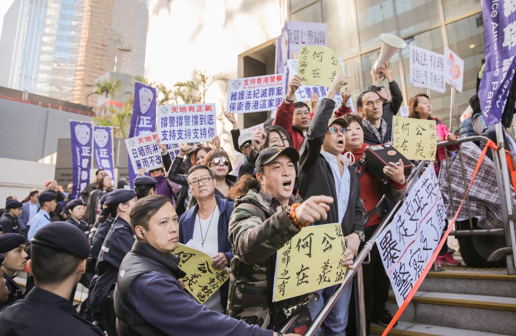 最反感一句，叫「警察也是人」，誰人不是人，誰沒有情緒，誰打工不辛苦，誰沒有受過辱罵？（資料圖片）