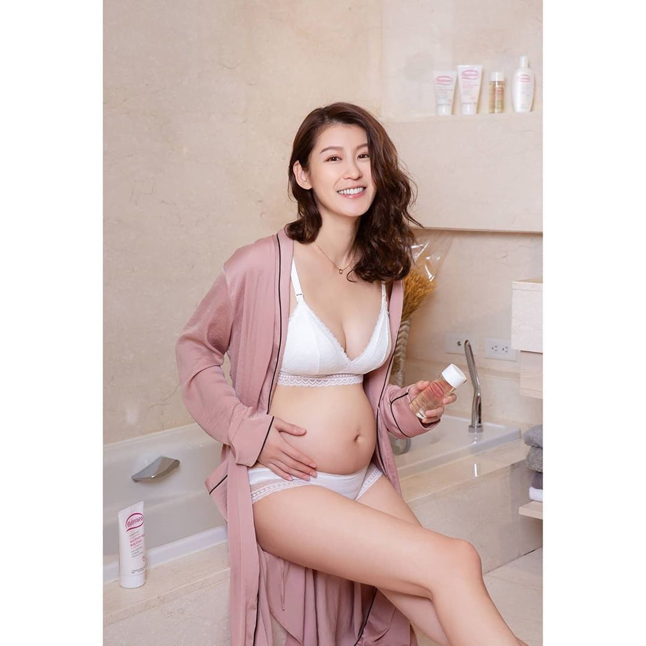 (IG@chaochao1011) (IG@chaochao1011)