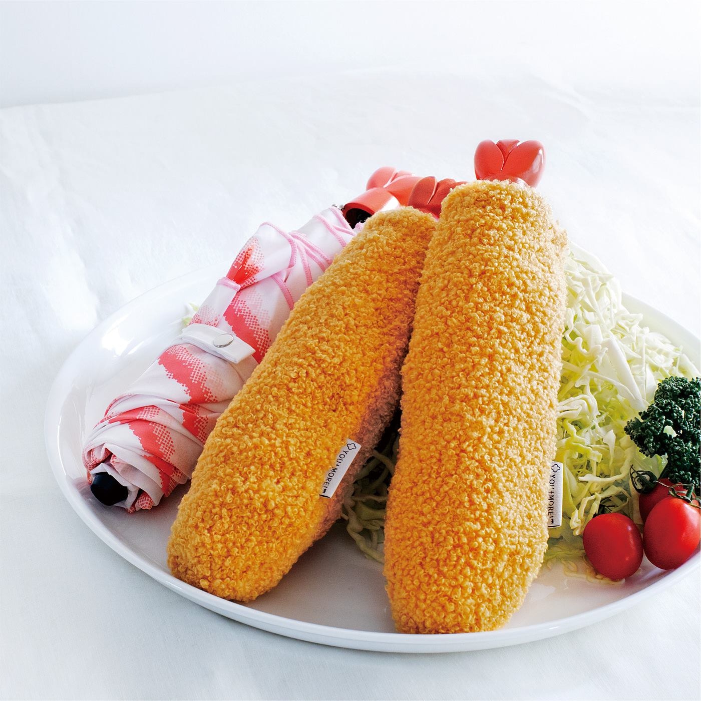 這把缩骨遮高度還原了日本國民美食炸蝦天婦羅。（FELISSIMO）