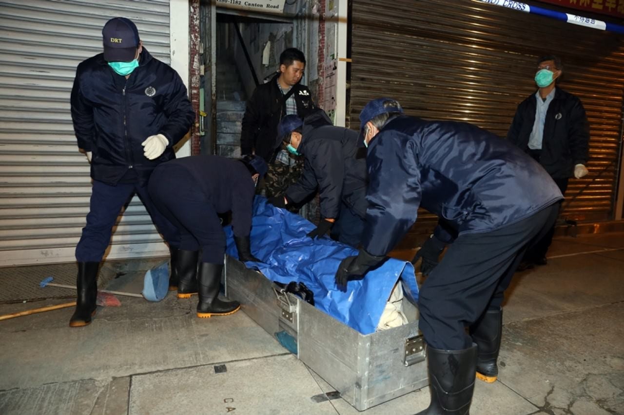 劏房碎屍案｜女童被殺兼肢解　頭顱腦袋散落馬桶電飯煲　母認誤殺