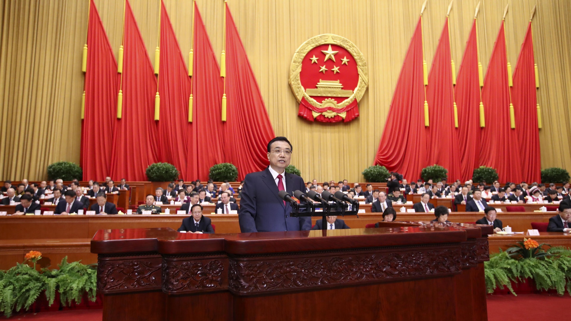 【兩會觀察】政府工作報告向港獨亮劍 遏制台獨嚴防疆獨恐襲 【兩會觀察】政府工作報告向港獨亮劍 遏制台獨嚴防疆獨恐襲