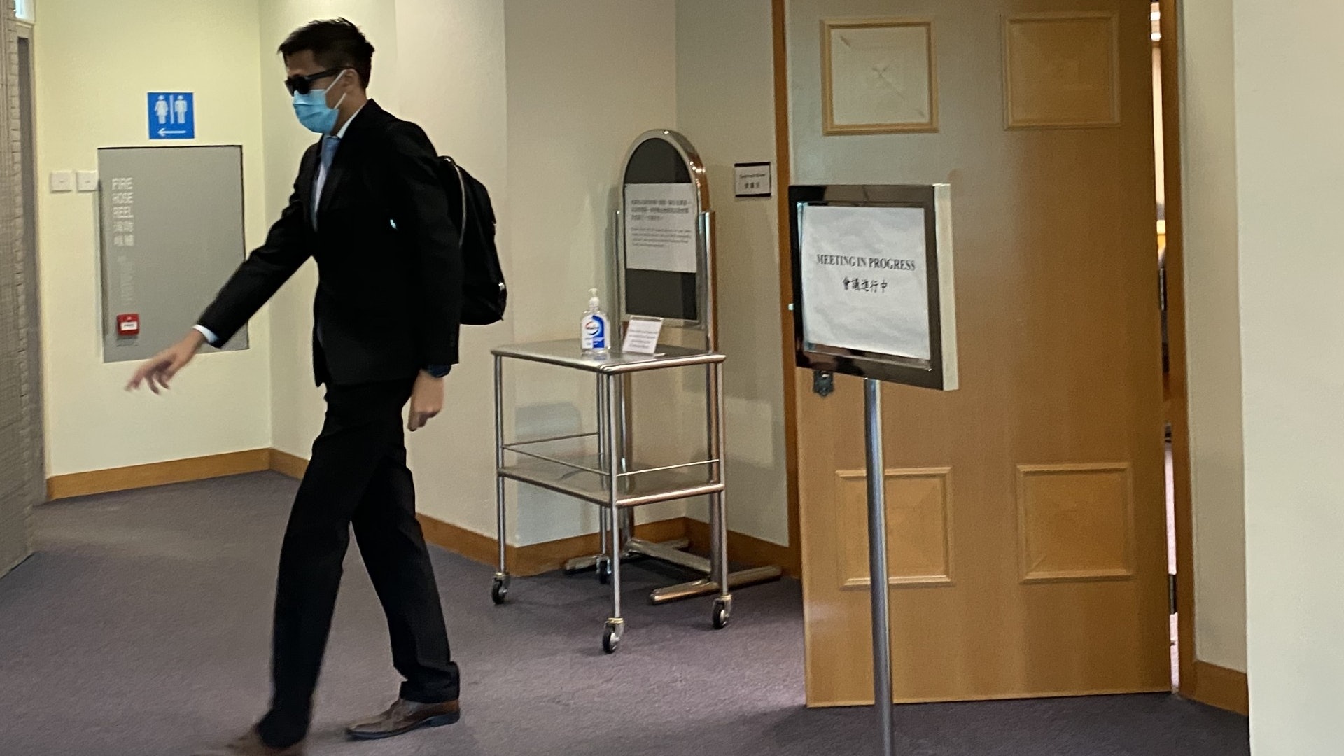 男醫生巴士非禮未成年女學生 醫委會裁專業失當除牌4個月 男醫生巴士非禮未成年女學生 醫委會裁專業失當除牌4個月