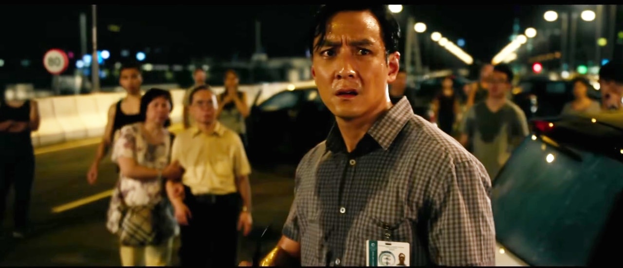 吳彥祖有份拍西片《Geostorm》,見到旺角被炸開他也束手無策。(影片截圖) 吳彥祖有份拍西片《Geostorm》,見到旺角被炸開他也束手無策。(影片截圖)