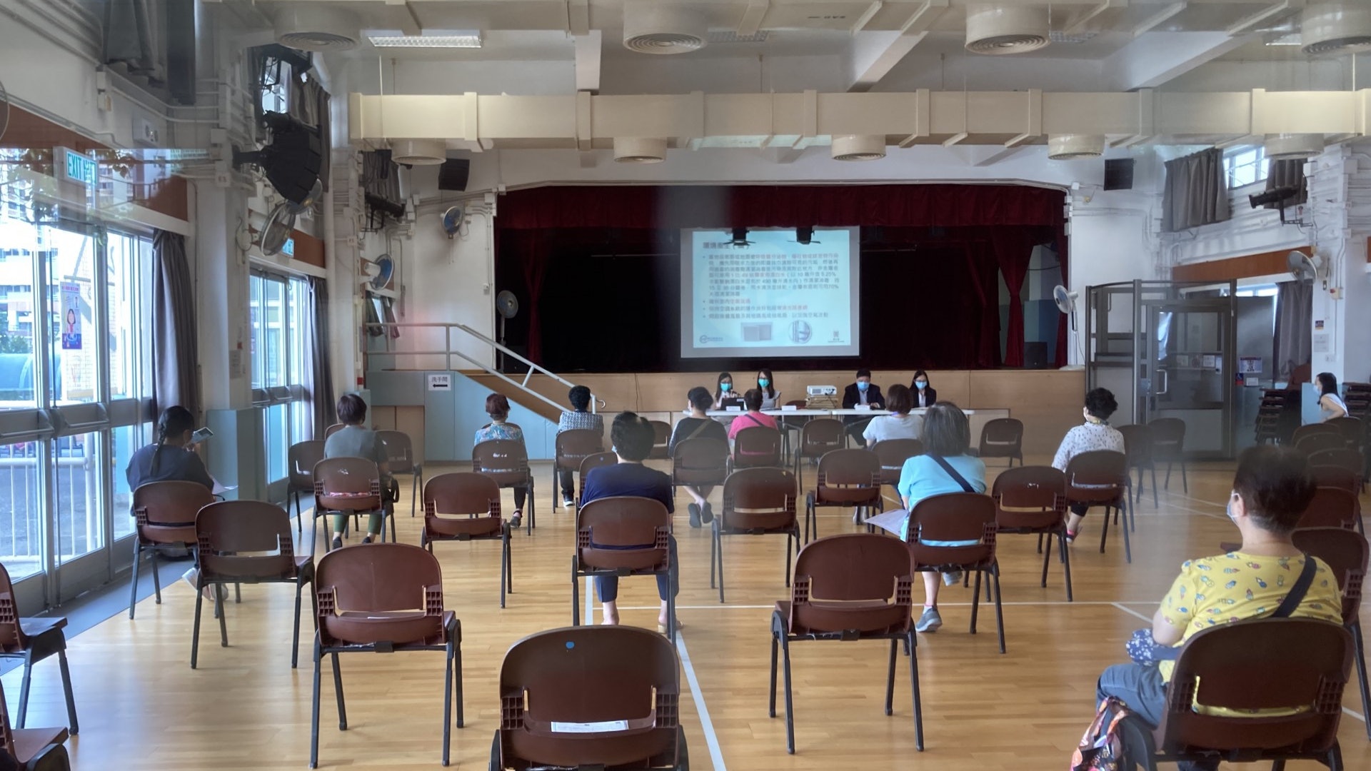 新冠肺炎|衞生署辦講座教瀝源居民防疫 長者:幾十歲人驚嚟冇用 新冠肺炎|衞生署辦講座教瀝源居民防疫 長者:幾十歲人驚嚟冇用