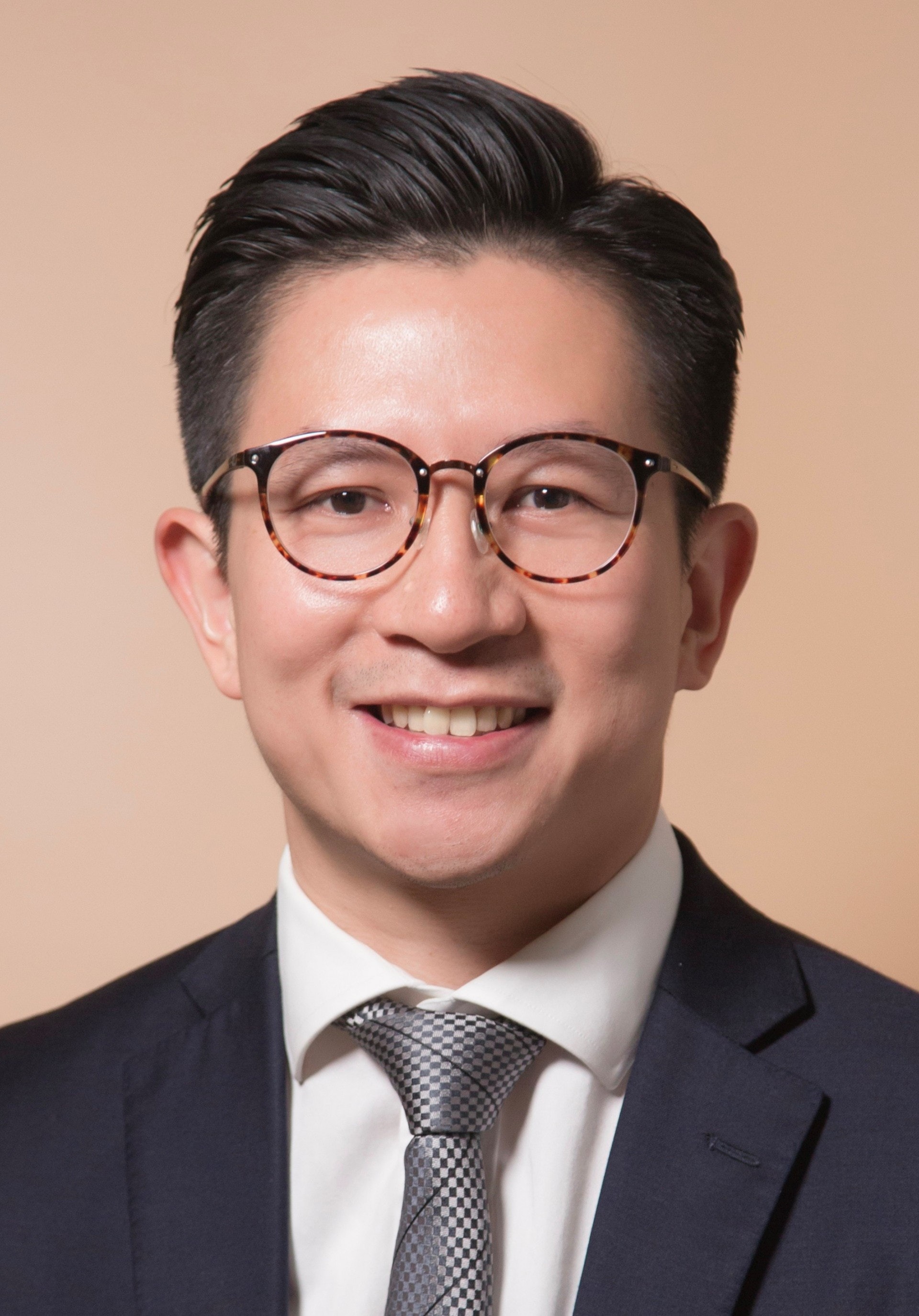 臨床腫瘤科專科醫生施俊健 臨床腫瘤科專科醫生施俊健