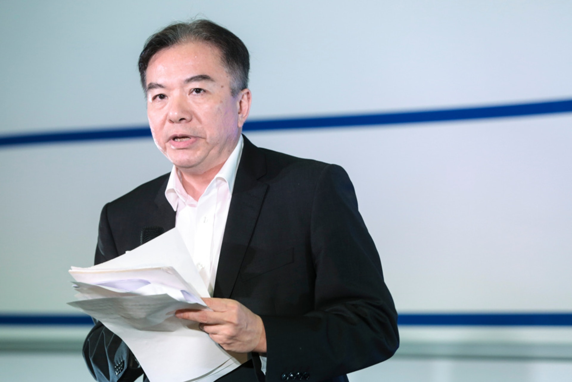 黃友嘉指,以數碼方式管理強積金將會成為新常態。(資料圖片/羅君豪攝) 黃友嘉指,以數碼方式管理強積金將會成為新常態。(資料圖片/羅君豪攝)