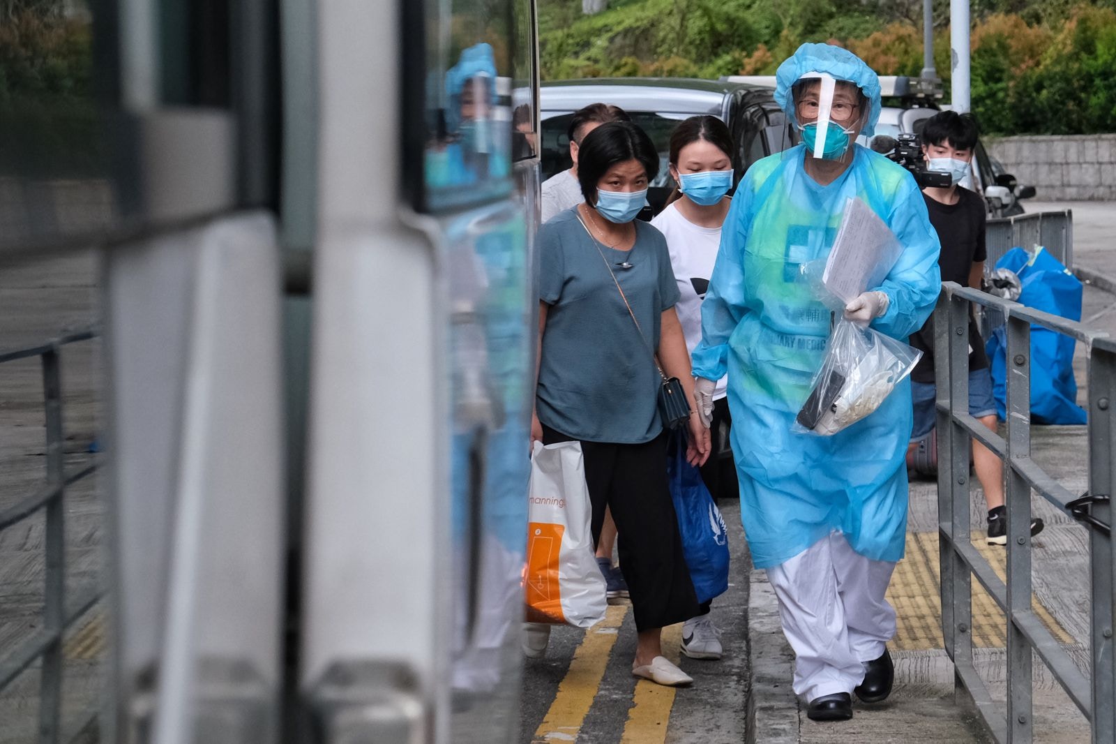 新冠肺炎 7 10 再增約人確診順豐司機及莎莎收銀員染疫 香港01 社會新聞