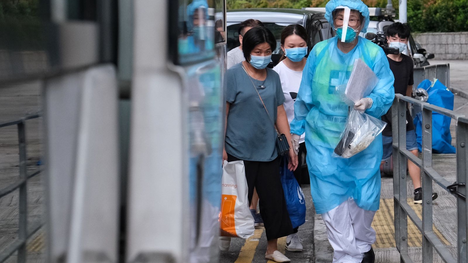 新冠肺炎 7 10 再增約人確診順豐司機及莎莎收銀員染疫 香港01 社會新聞