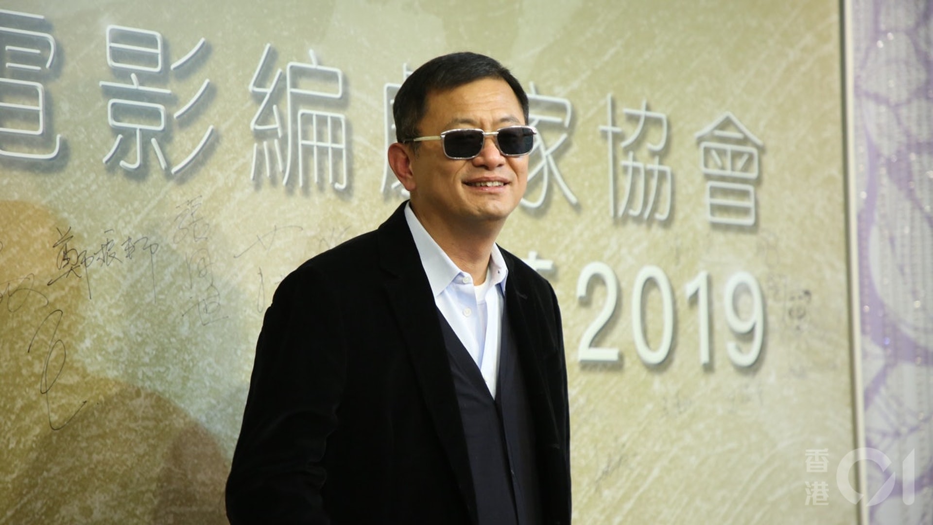 《繁花》有重量級導演王家衛,不知要拍多久呢?(資料圖片) 《繁花》有重量級導演王家衛,不知要拍多久呢?(資料圖片)