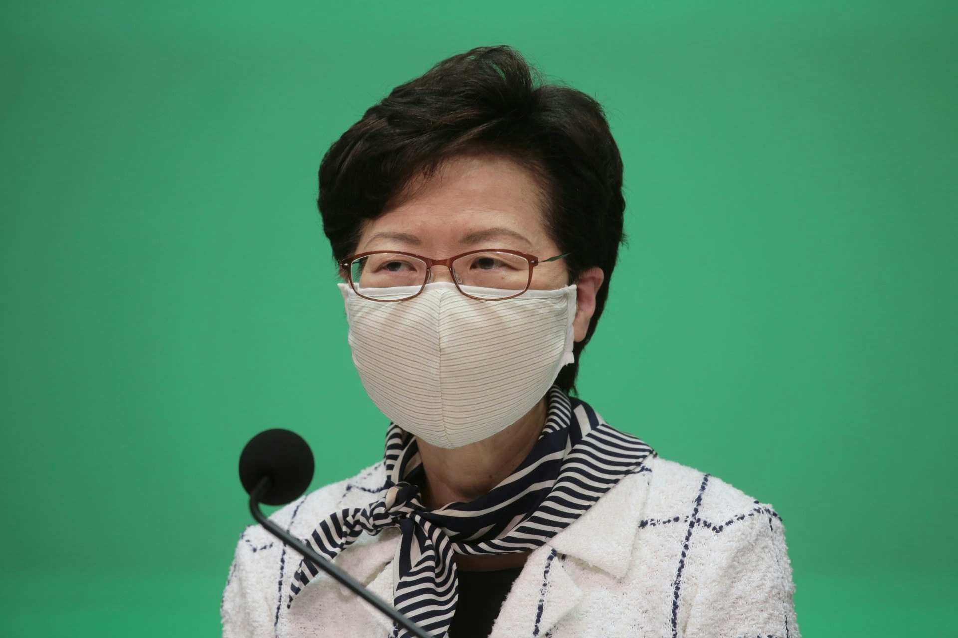林鄭月娥料開記者會交代最新防疫措施。(資料圖片) 林鄭月娥料開記者會交代最新防疫措施。(資料圖片)