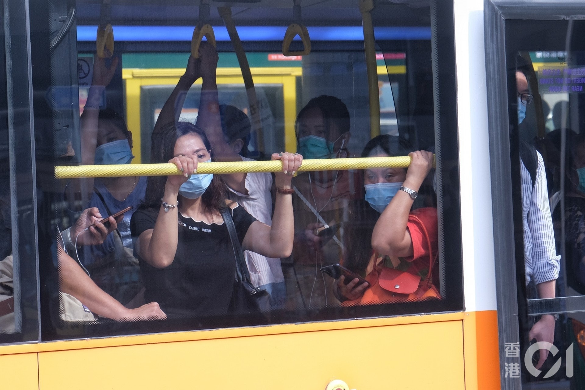 新冠肺炎｜一文看清「加辣」防疫措施　周三起食肆晚市禁堂食