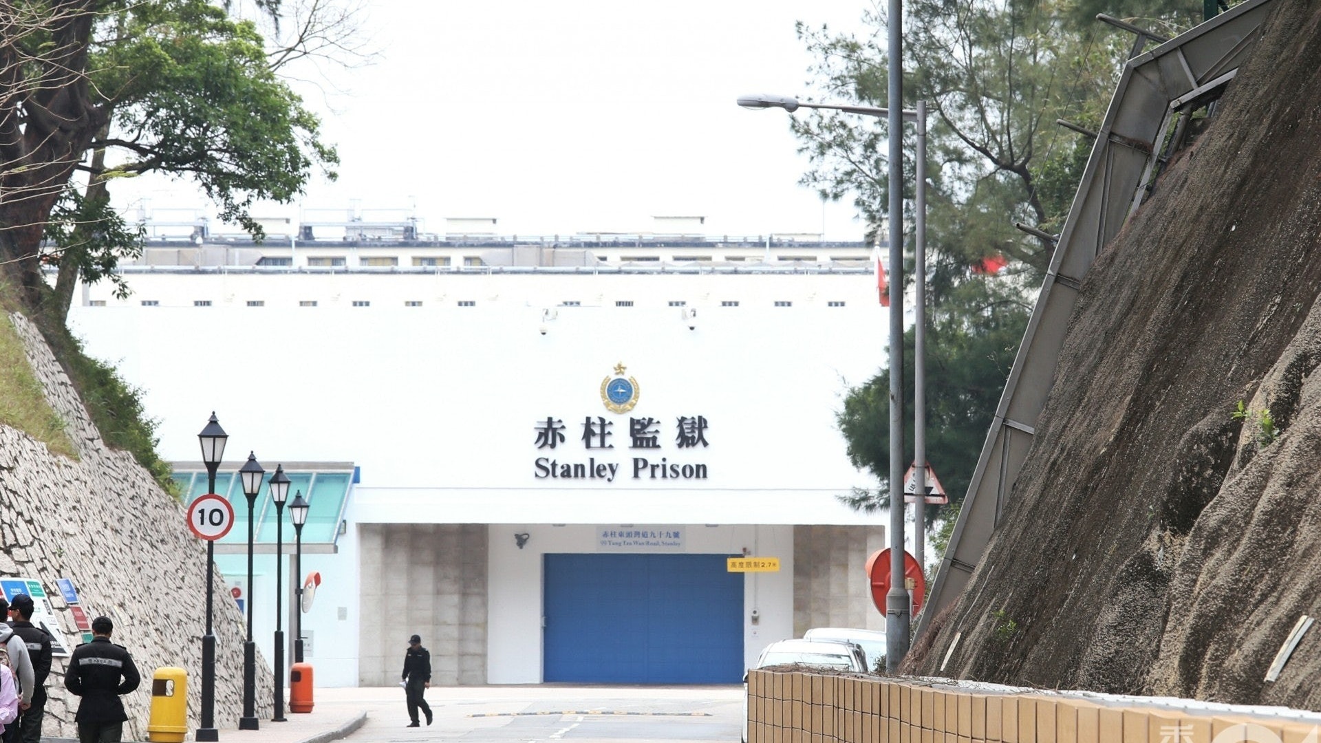 新冠肺炎|大律師李家齊初步確診 曾探訪赤柱監獄、荔枝角收押所 新冠肺炎|大律師李家齊初步確診 曾探訪赤柱監獄、荔枝角收押所