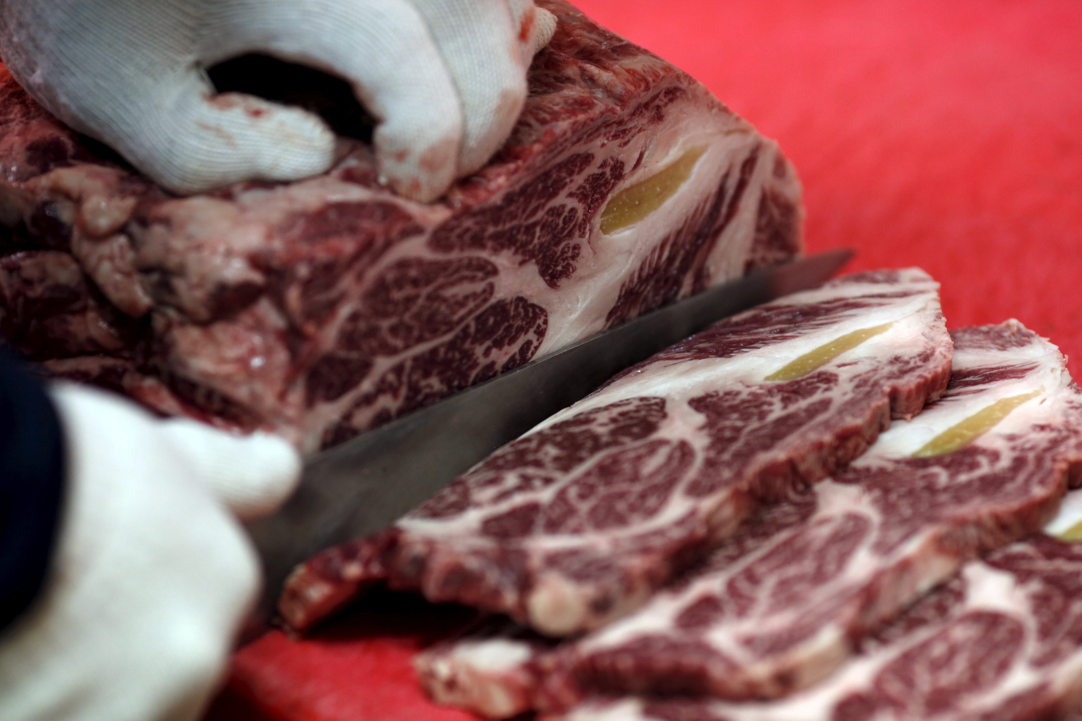【巴西黑心肉】食安中心收窄入口禁令範圍　只限21間受查廠房