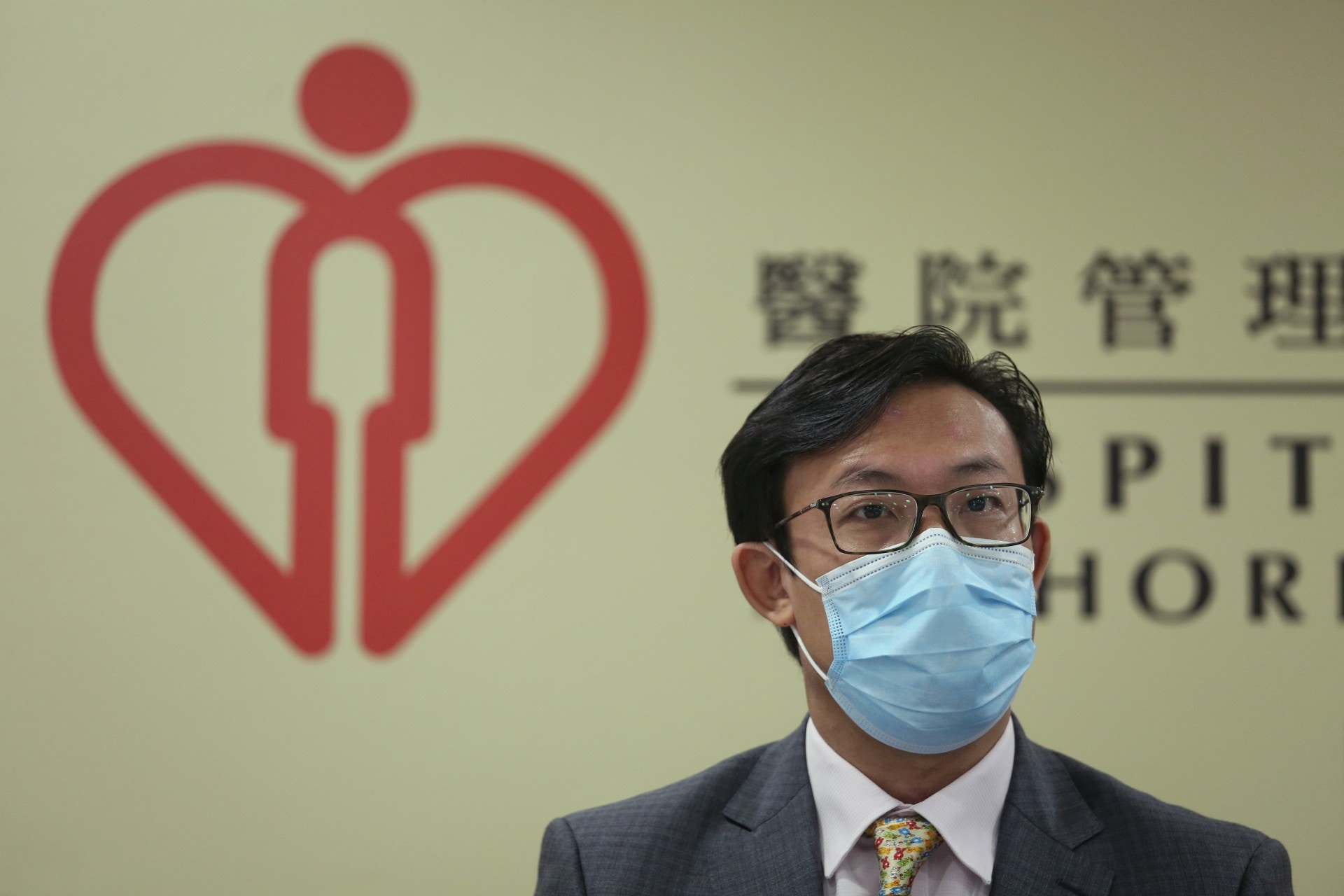李立業期望社區隔離設施可紓緩醫院病床壓力。（張浩維攝）