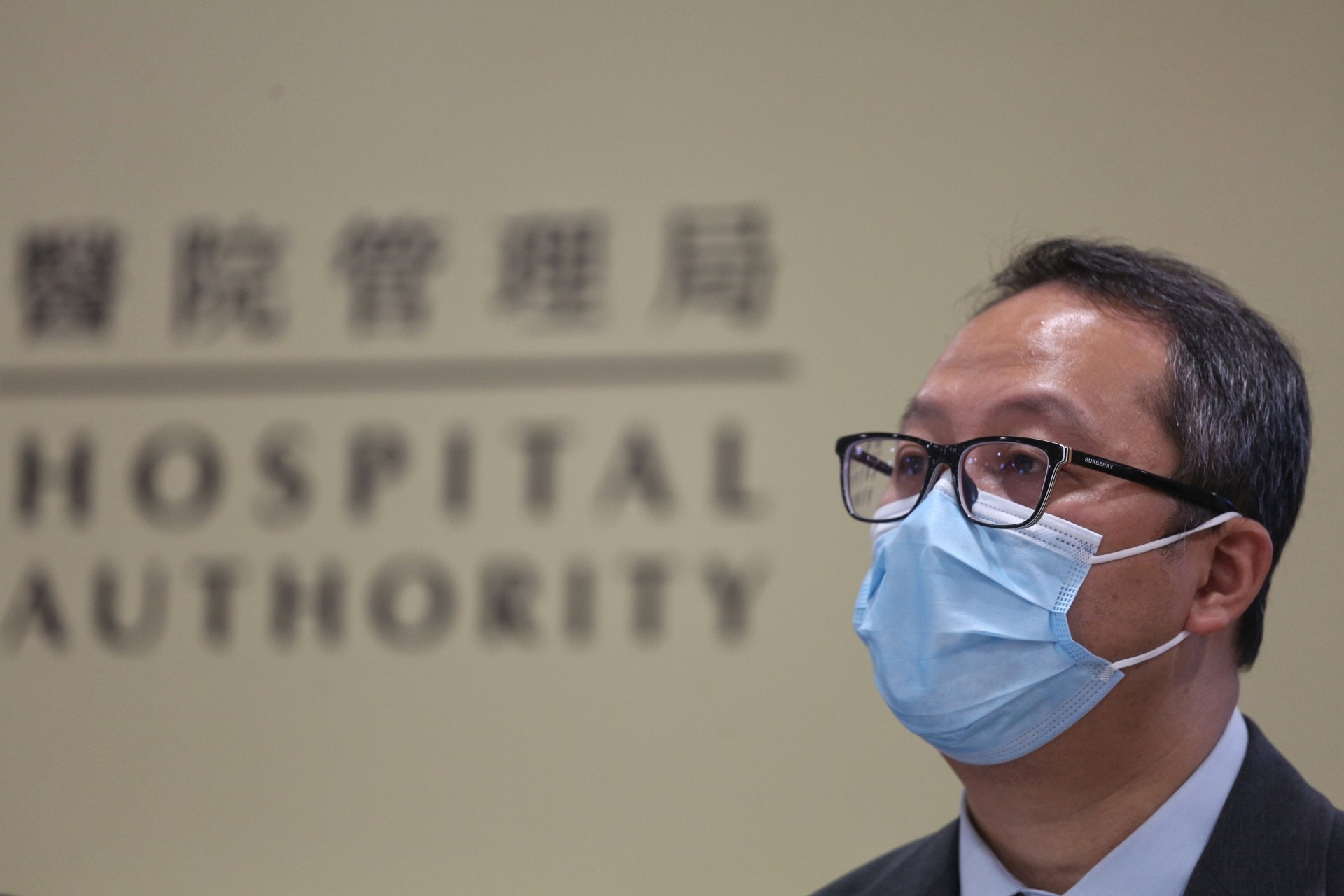 梁明透露，已招聘23個護士入社區隔離設施照顧病人。（張浩維攝）
