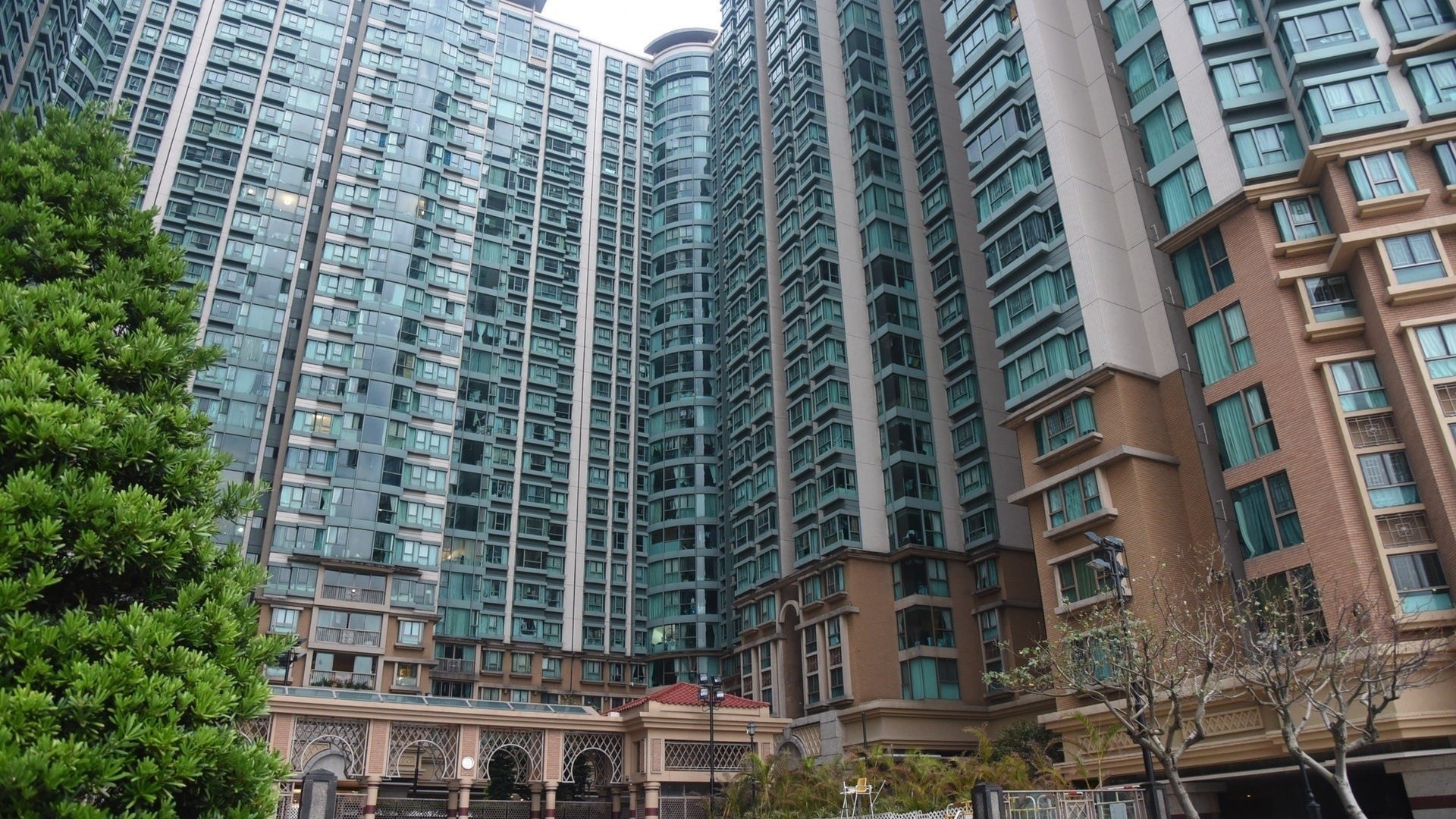 新冠肺炎|患者住所全覽 譽港灣上榜 海逸豪園累計6人染疫 新冠肺炎|患者住所全覽 譽港灣上榜 海逸豪園累計6人染疫