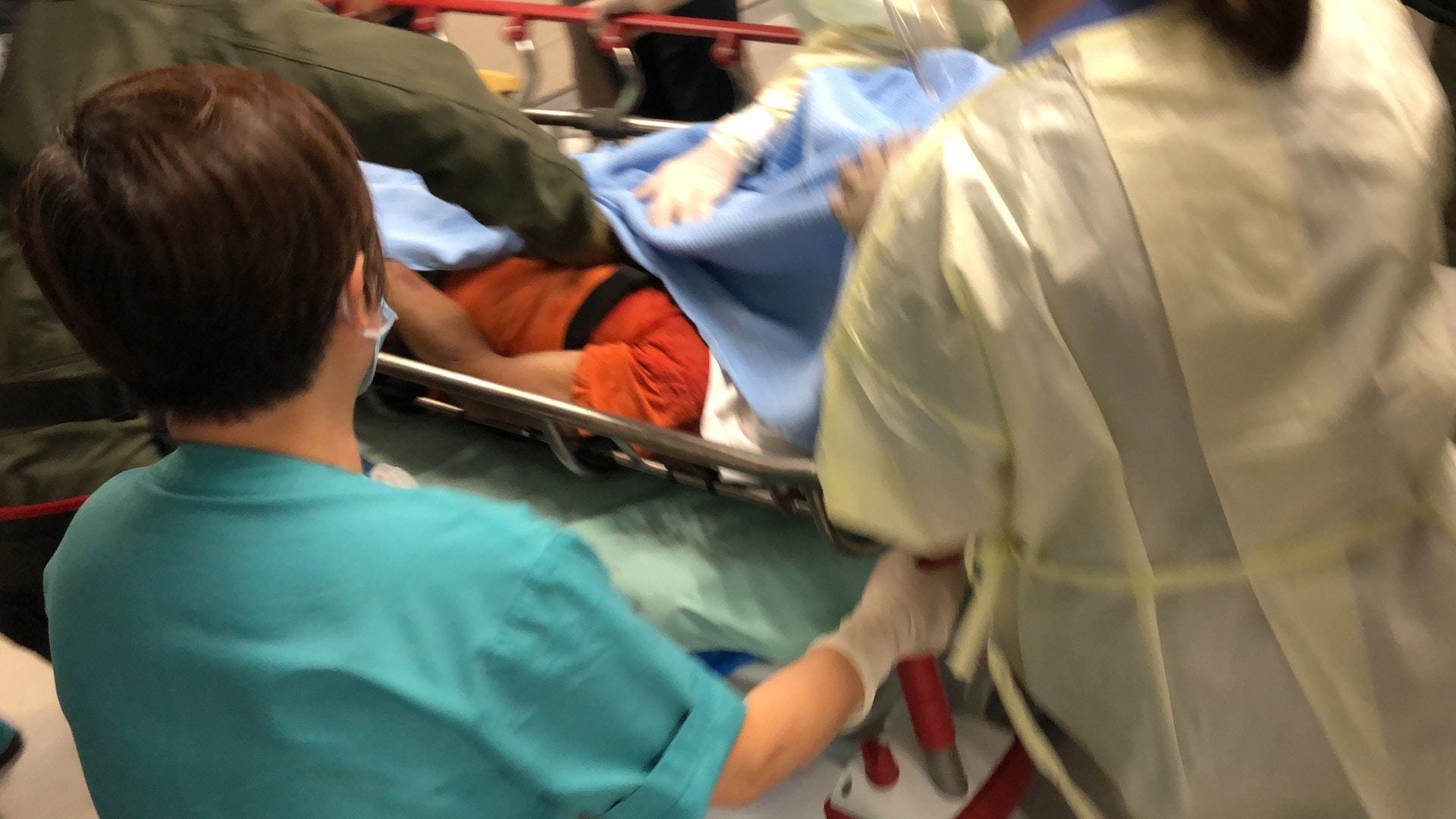 【行山意外】大嶼山墮澗女傷者仍危殆　男死者熱愛行山
