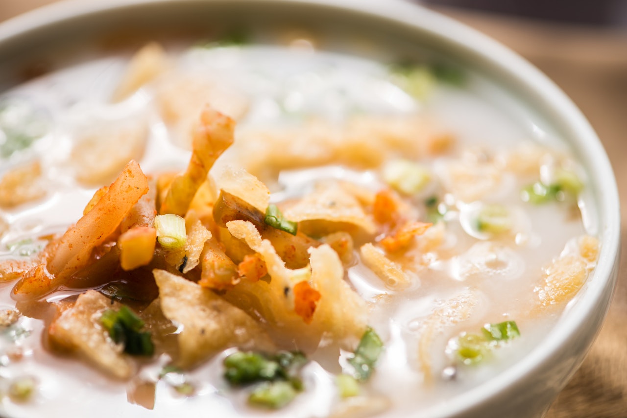 梁師傅強調要煲出綿滑的粥,最重要的是不能急。(istock) 梁師傅強調要煲出綿滑的粥,最重要的是不能急。(istock)