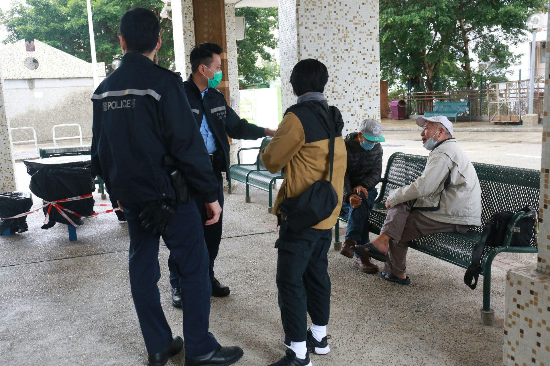 在葵涌有長者違反限聚令遭票控。(資料圖片/林振華攝) 在葵涌有長者違反限聚令遭票控。(資料圖片/林振華攝)