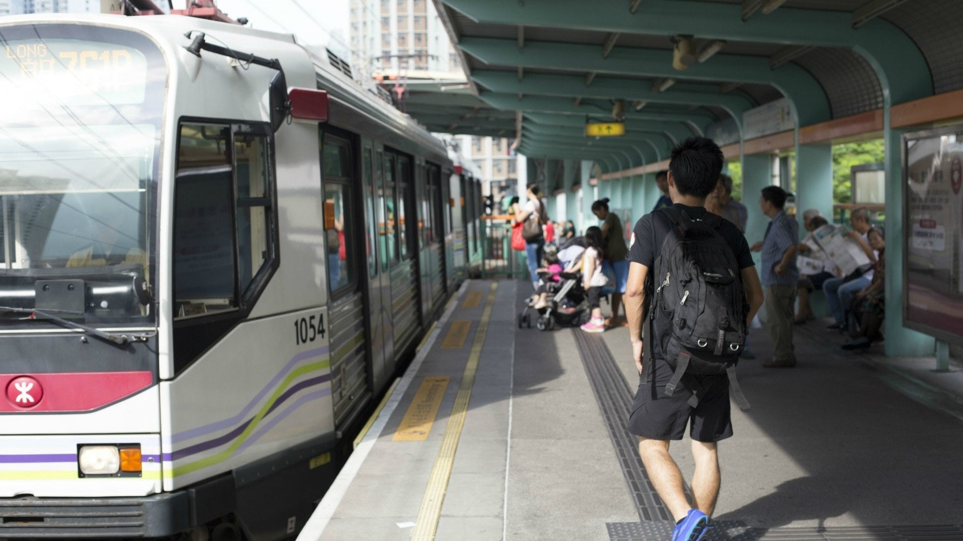 新冠肺炎｜元朗輕鐵車長家屬初步確診　港鐵將安排密切接觸者檢測