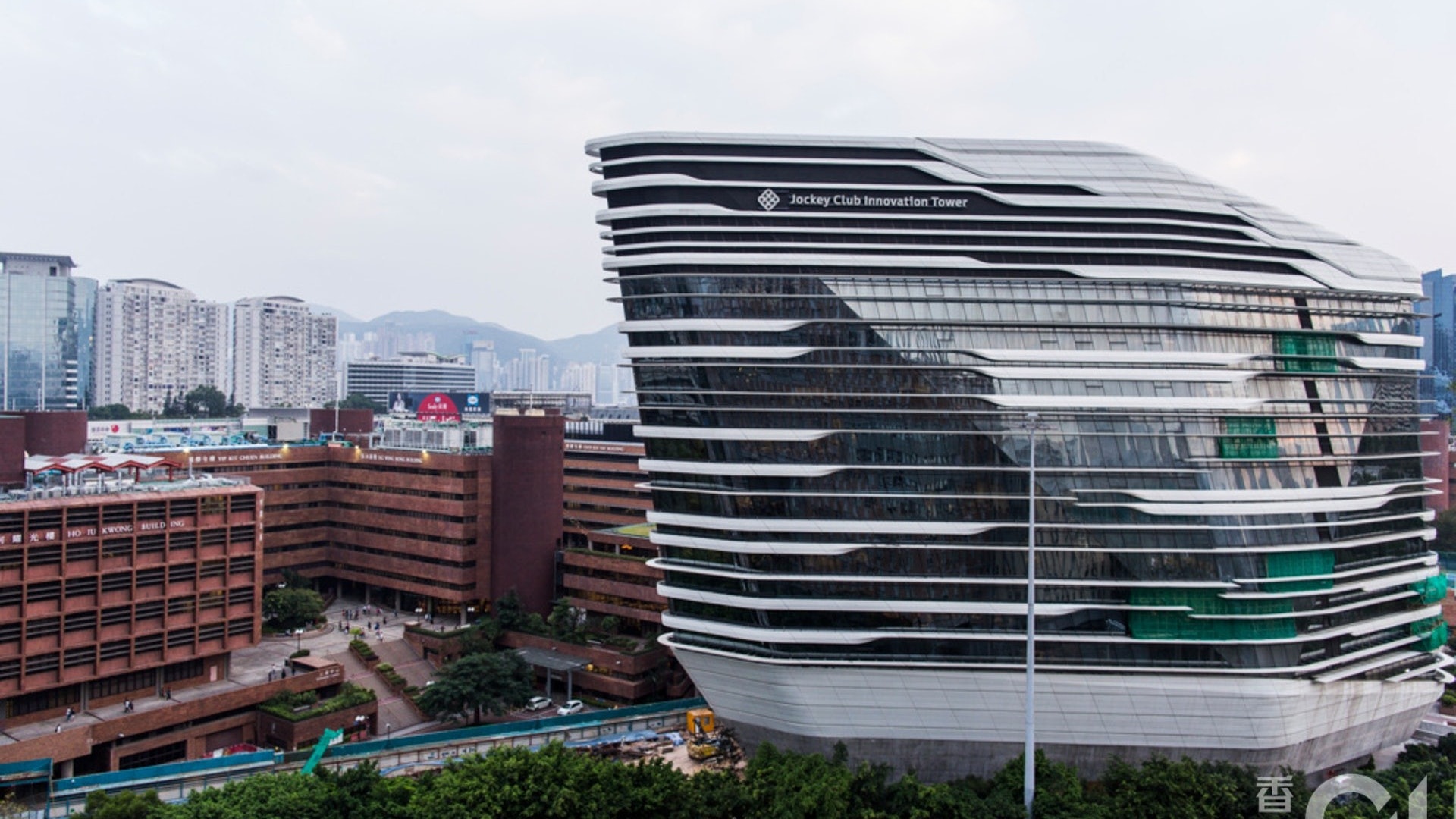 新冠肺炎|中港澳大學合作研發疫苗 理大副校長指本港可自行生產 新冠肺炎|中港澳大學合作研發疫苗 理大副校長指本港可自行生產