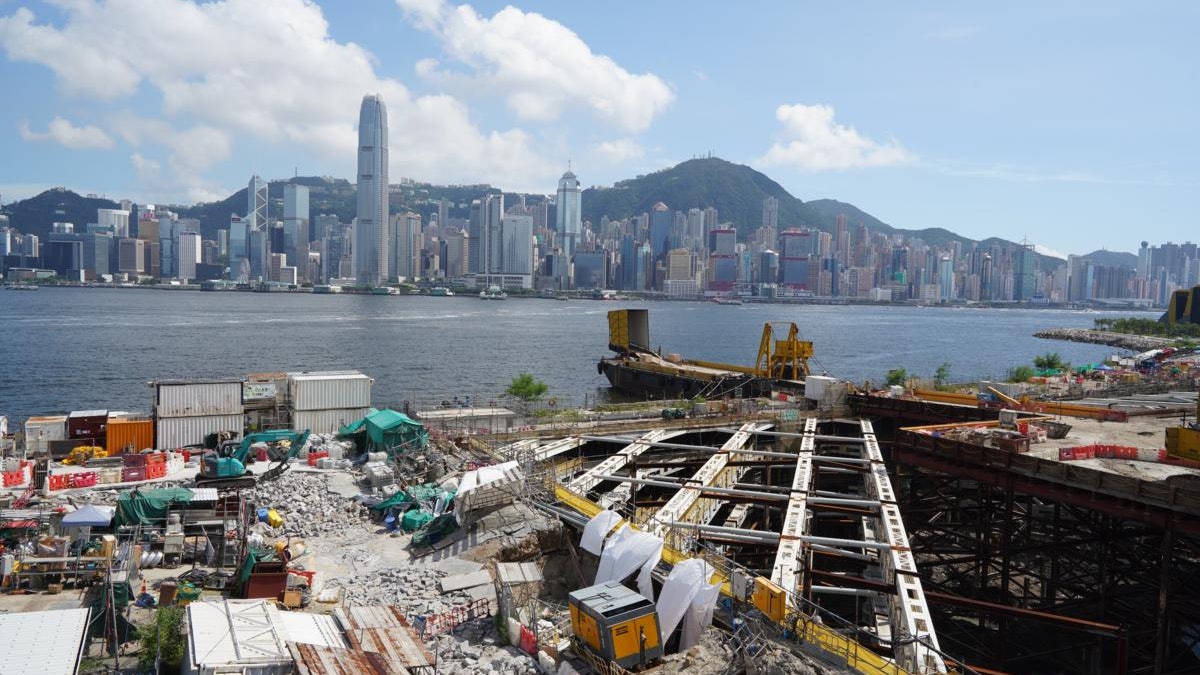 新冠肺炎|西九地盤棚架工確診 分判商明泰:已另聘一批工人復工 新冠肺炎|西九地盤棚架工確診 分判商明泰:已另聘一批工人復工