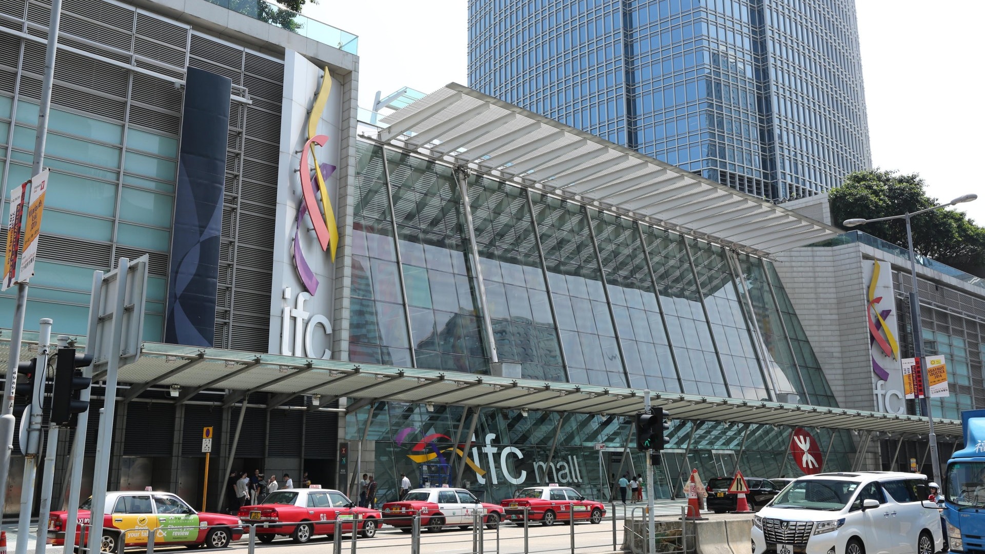 新冠肺炎|患者曾到食肆增25間 旺角蘇媽蘇媽、ifc翡翠拉麵上榜 新冠肺炎|患者曾到食肆增25間 旺角蘇媽蘇媽、ifc翡翠拉麵上榜