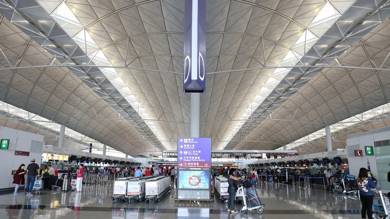 新冠肺炎|新德里航班錄11宗個案 港府禁印度航空着陸香港兩周 新冠肺炎|新德里航班錄11宗個案 港府禁印度航空着陸香港兩周