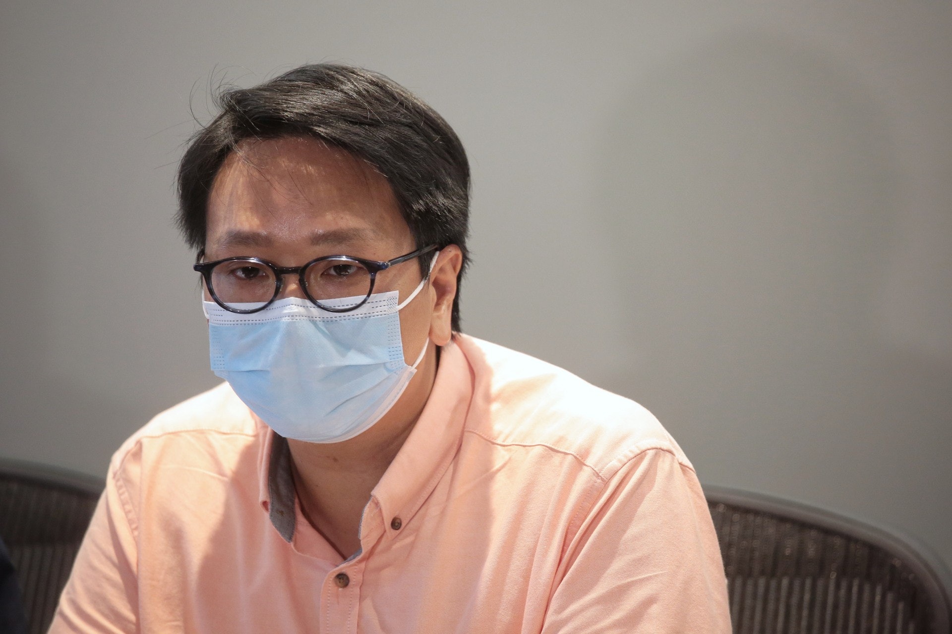 鄧家彪稱,同意取消強積金對沖是勞顧會得來不易的共識。(李澤彤攝) 鄧家彪稱,同意取消強積金對沖是勞顧會得來不易的共識。(李澤彤攝)