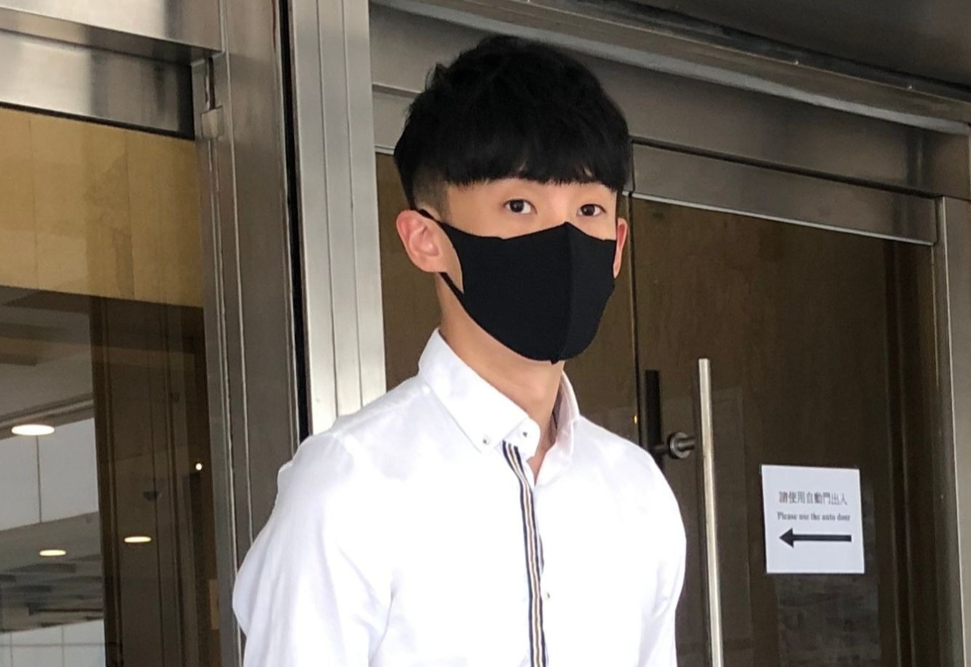 梁頌恆衝擊立法會案 官指暴力超合理界線裁梁上訴失敗即囚4周 梁頌恆衝擊立法會案 官指暴力超合理界線裁梁上訴失敗即囚4周