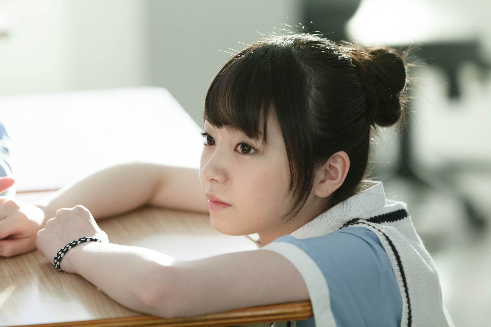 今泉佑唯現年只有18歲,可惜這條偶像路只是一年便令她吃不消,證明娛樂圈實非人人做得來。(網上圖片) 今泉佑唯現年只有18歲,可惜這條偶像路只是一年便令她吃不消,證明娛樂圈實非人人做得來。(網上圖片)