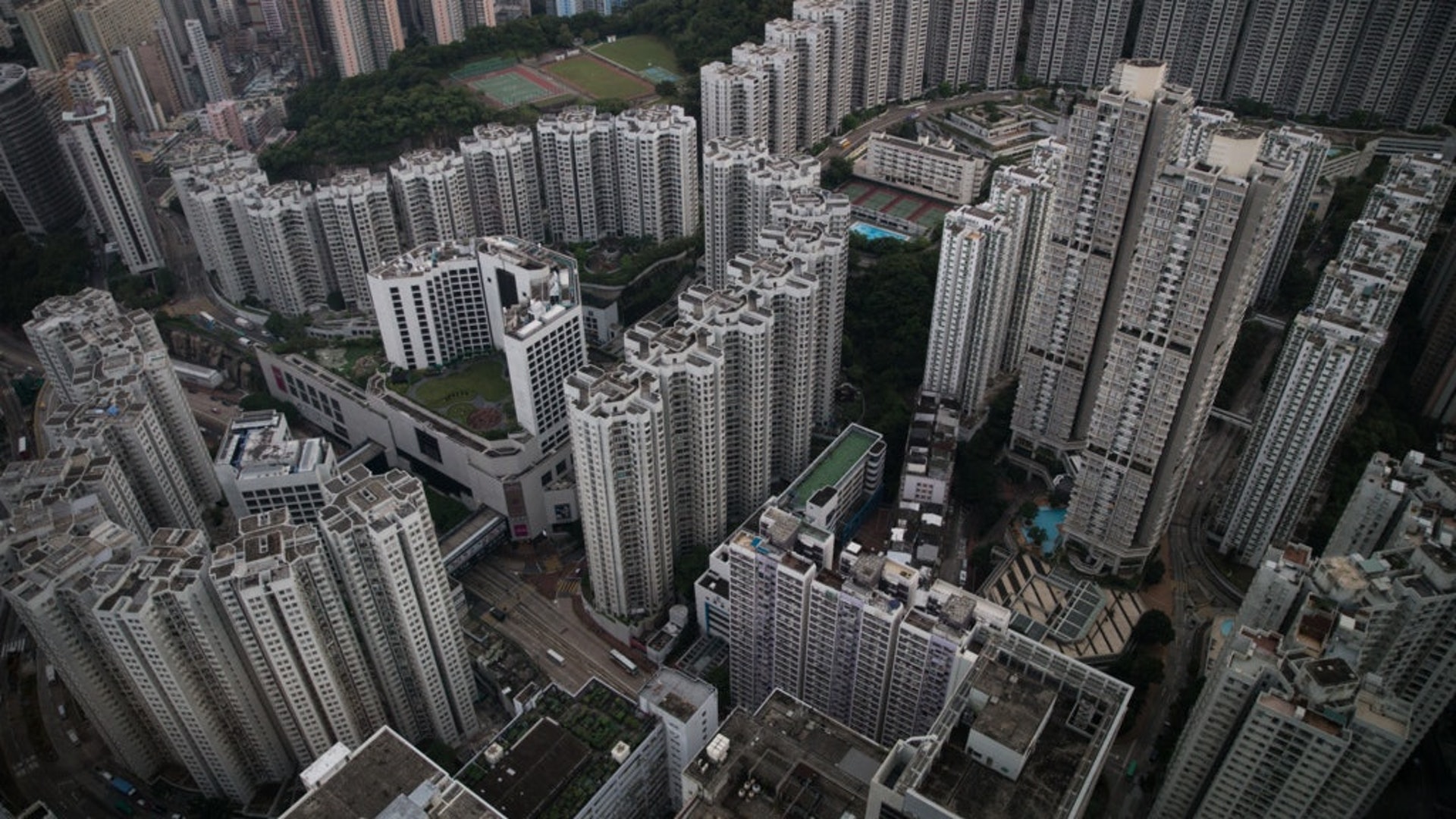 薪俸稅和個人入息課稅將設立住宅租金開支扣除,每個課稅年度的扣除上限為十萬元。(資料圖片) 薪俸稅和個人入息課稅將設立住宅租金開支扣除,每個課稅年度的扣除上限為十萬元。(資料圖片)