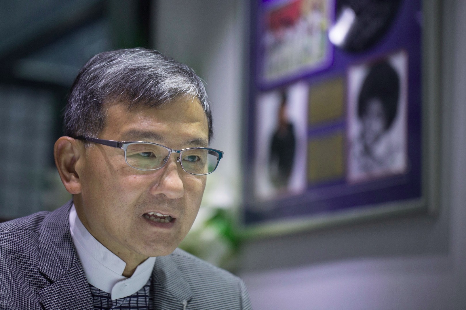 從事珠寶製造30多年的資深工業家沈運龍坦言，其個人投資比「做廠」賺得更多。（陳焯煇攝）