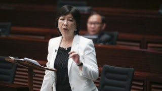 立會討論BCA變規程爭議 獲邀校長撐蔣麗芸正義:泛民製造鬧劇 立會討論BCA變規程爭議 獲邀校長撐蔣麗芸正義:泛民製造鬧劇