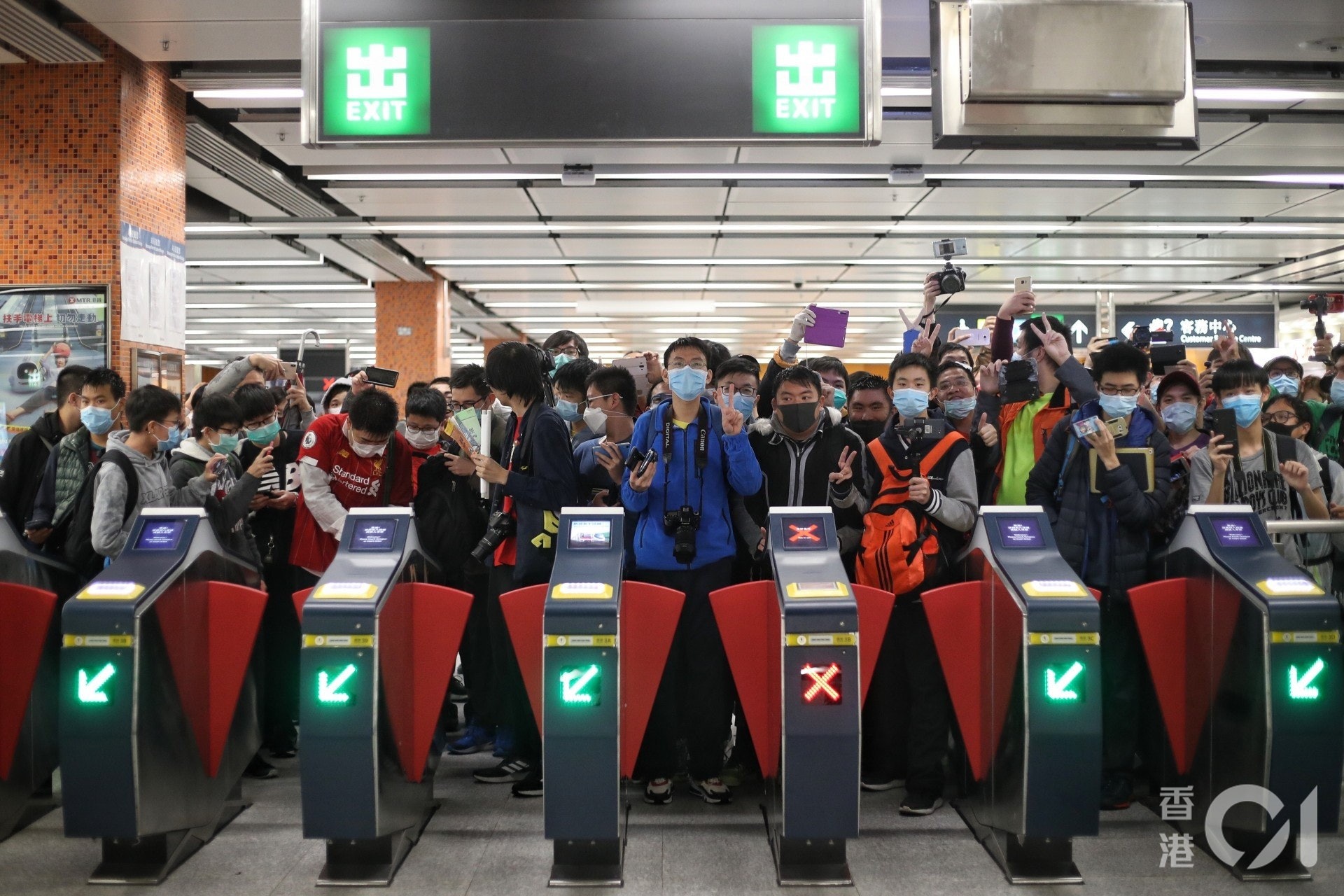 屯馬線 乘客須知五大事項搭全段需73分鐘遊車河小心逾時罰款 香港01 社會新聞 屯馬線 乘客須知五大事項搭全段需73分鐘遊車河小心逾時罰款 香港01 社會新聞