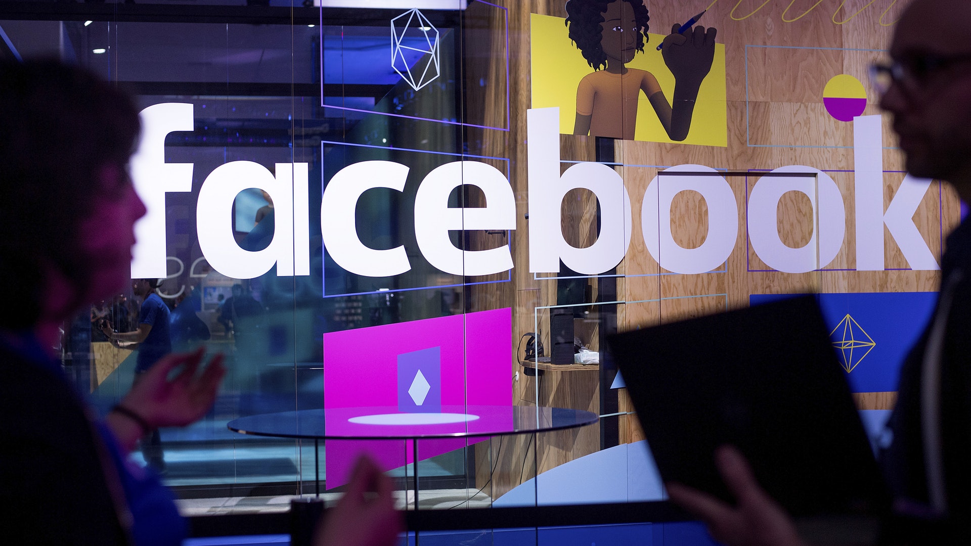 Facebook研究念力打字 科技讀心是AR大計關鍵一步? Facebook研究念力打字 科技讀心是AR大計關鍵一步?