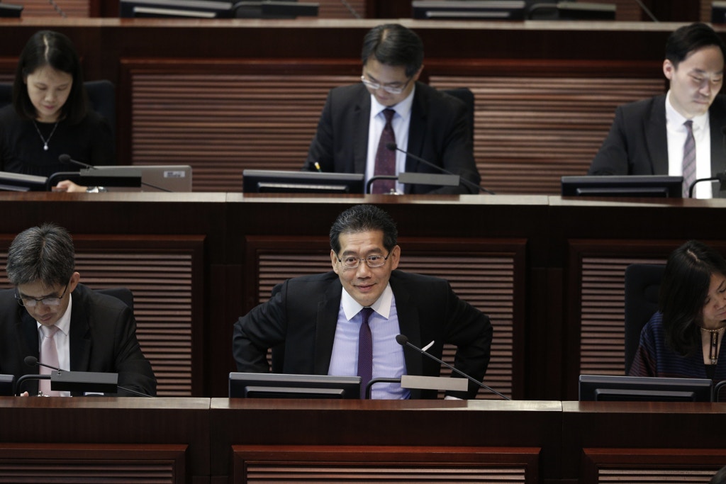 蘇錦樑被指「開波開得唔好」，向議員箍票不力，以致迪士尼撥款出現危機。(鍾偉德攝)