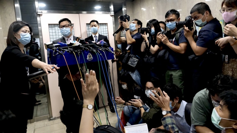 鄧炳強避談陳同佳住安全屋修改傳媒定義一周後見傳媒解畫 香港01 社會新聞