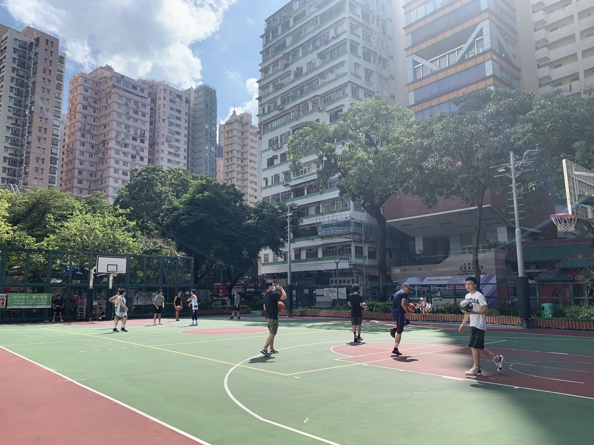 各籃球場於2月18日重開。圖為麥花臣遊樂場。(資料圖片/曾凱欣攝) 各籃球場於2月18日重開。圖為麥花臣遊樂場。(資料圖片/曾凱欣攝)