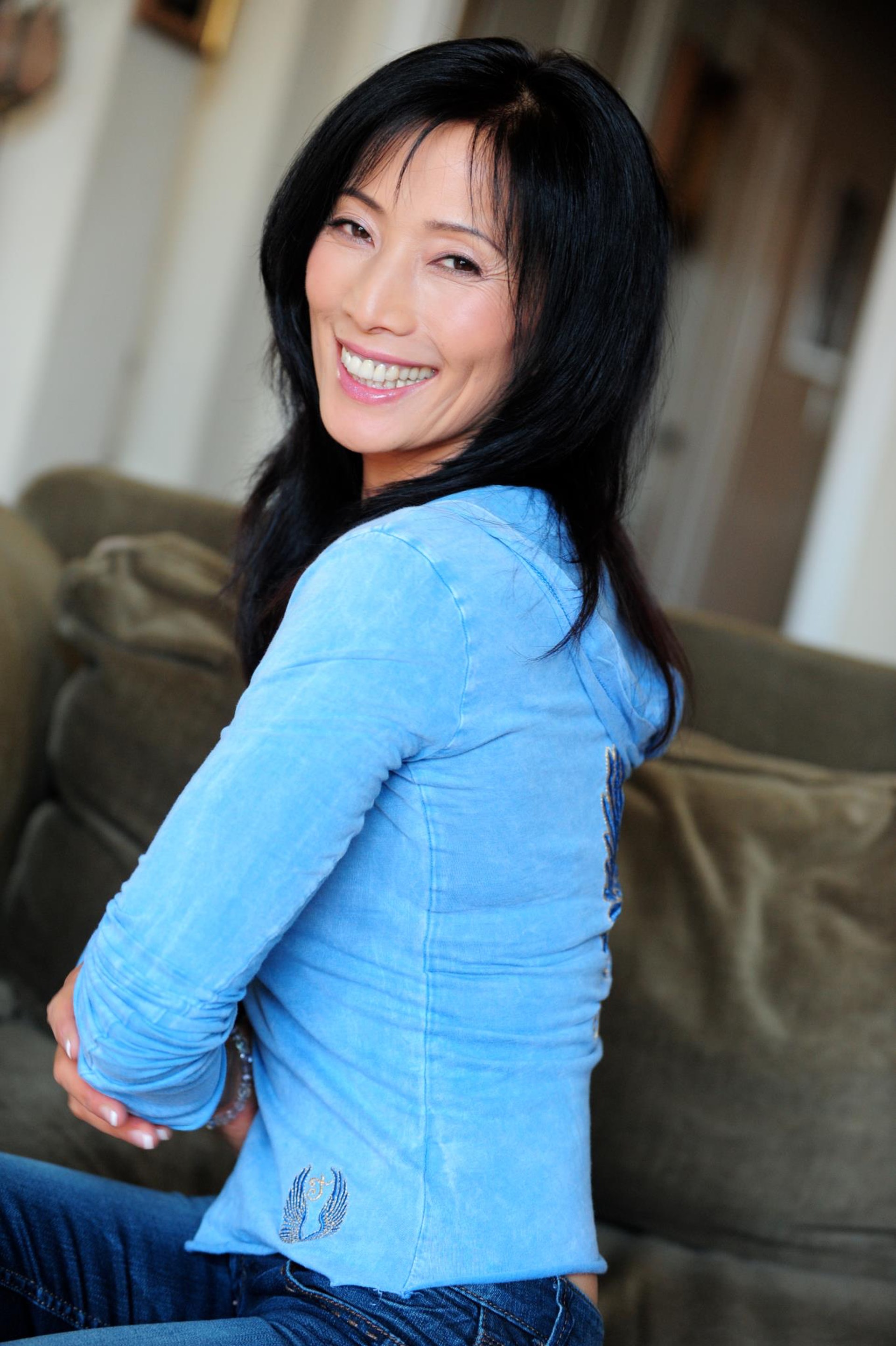 西脇美智子 賭神》西脇美智子變花甲美魔女仔仔青出於藍肌肉爆棚