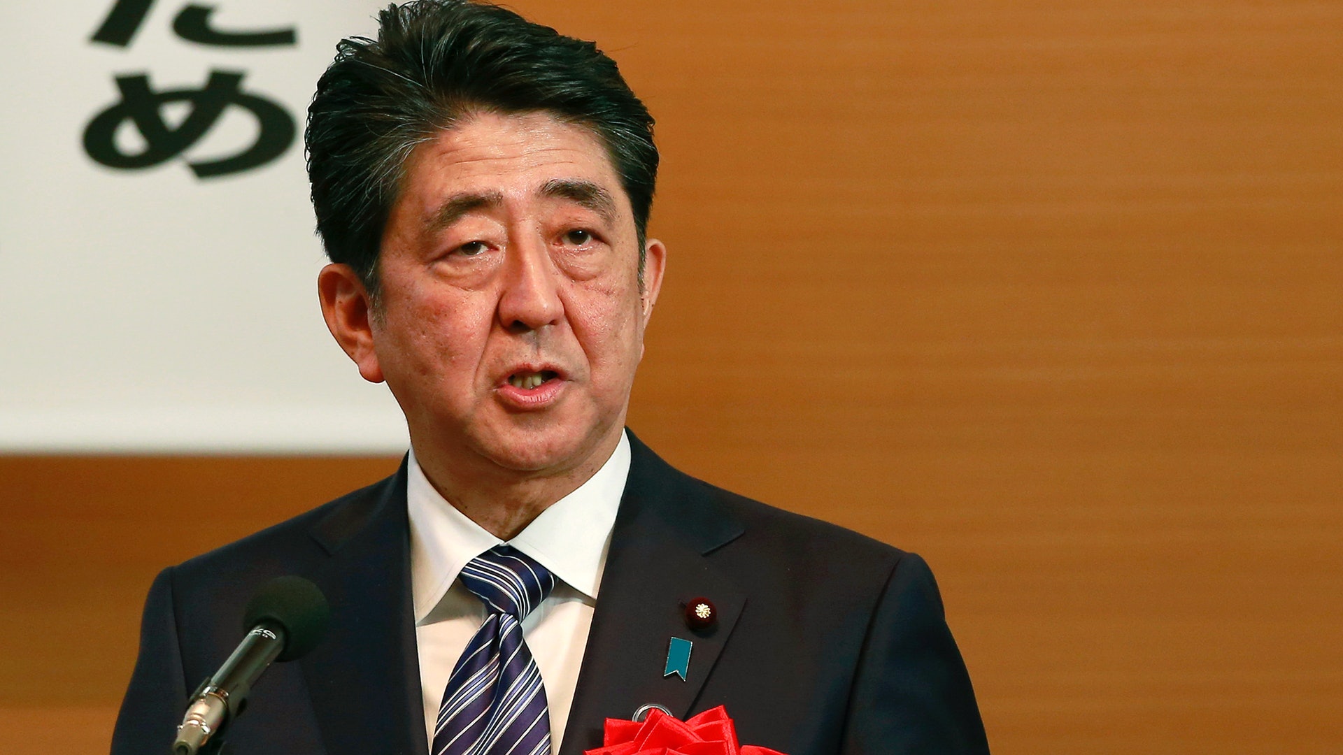 日執政自民黨民望仍高企 安倍無懼醜聞纏繞 明言要發動修憲 日執政自民黨民望仍高企 安倍無懼醜聞纏繞 明言要發動修憲