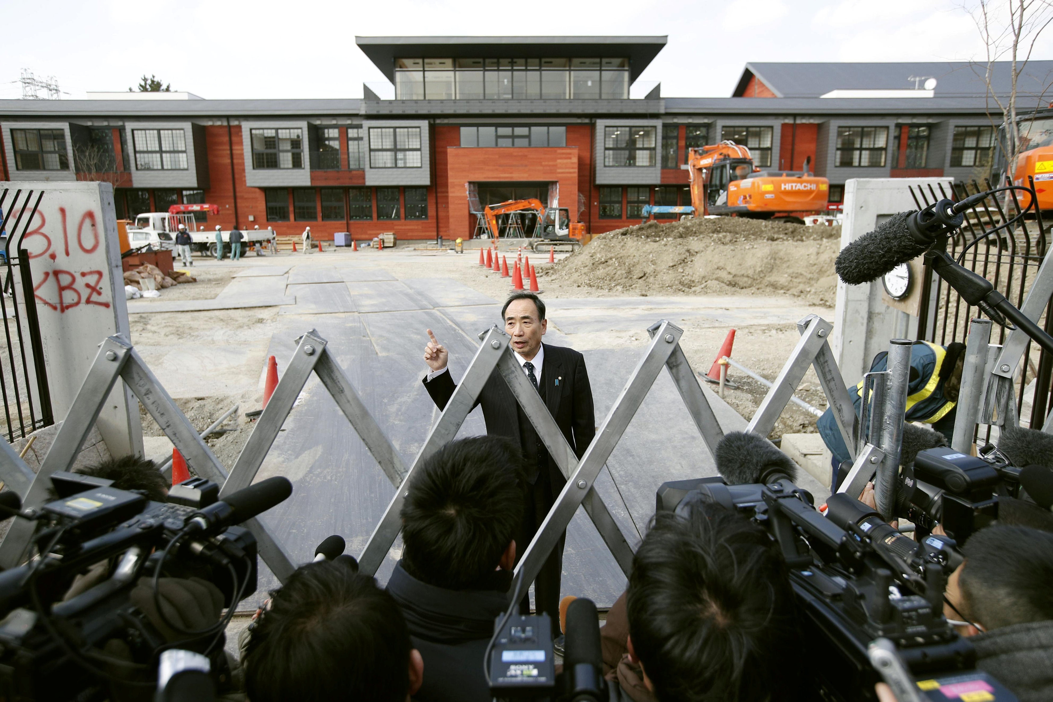 森友學園原定計劃興建小學，被踢爆以低於市價的價格取得國有土地。不過事件仍然無損自民黨高企的民望。（路透社）