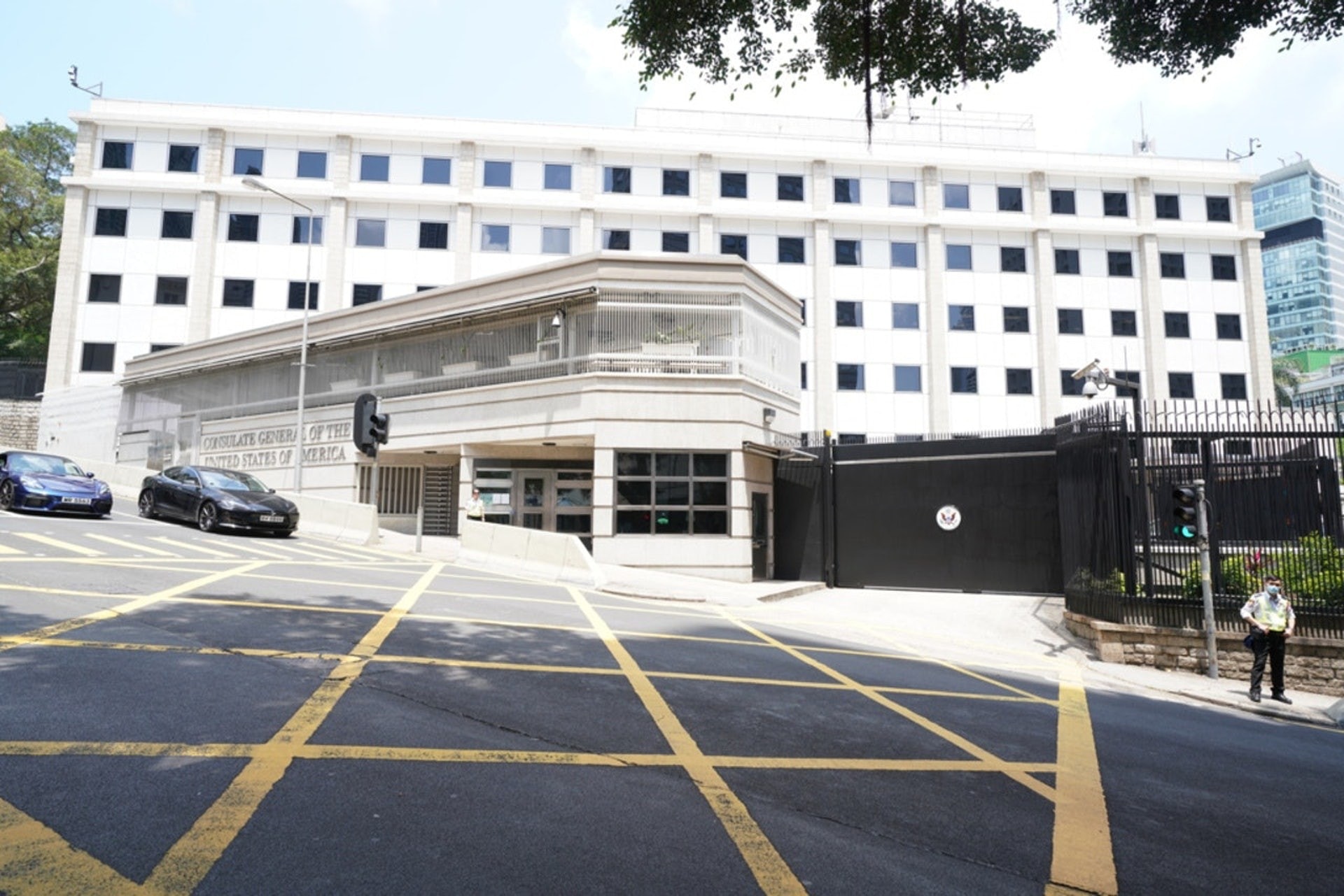 拆局｜美領事館拒4人申庇護學者：無政治價值不值冒閉館風險