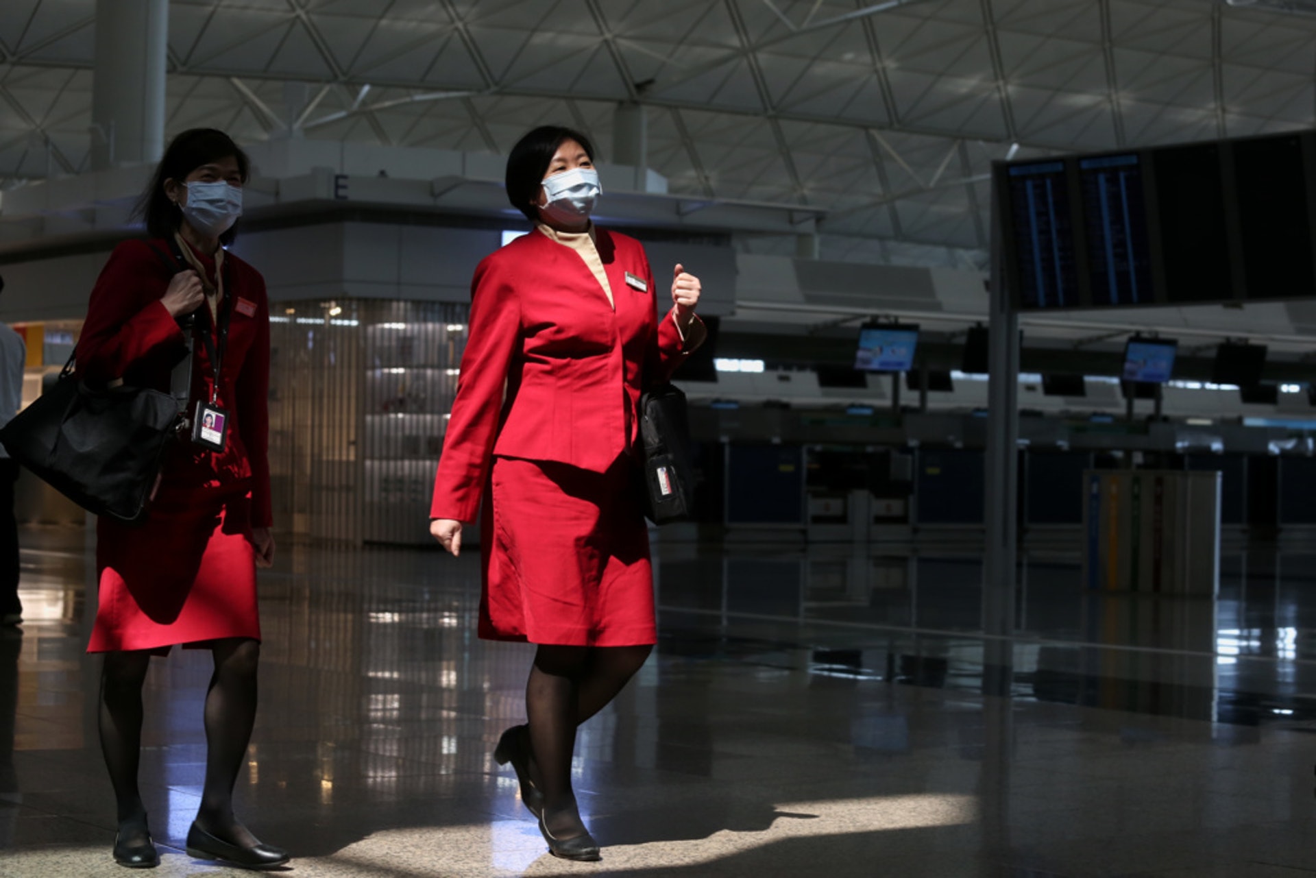 政府表明會收緊豁免檢疫安排,機組人員抵港後需要於指定酒店檢疫14天。(資料圖片) 政府表明會收緊豁免檢疫安排,機組人員抵港後需要於指定酒店檢疫14天。(資料圖片)