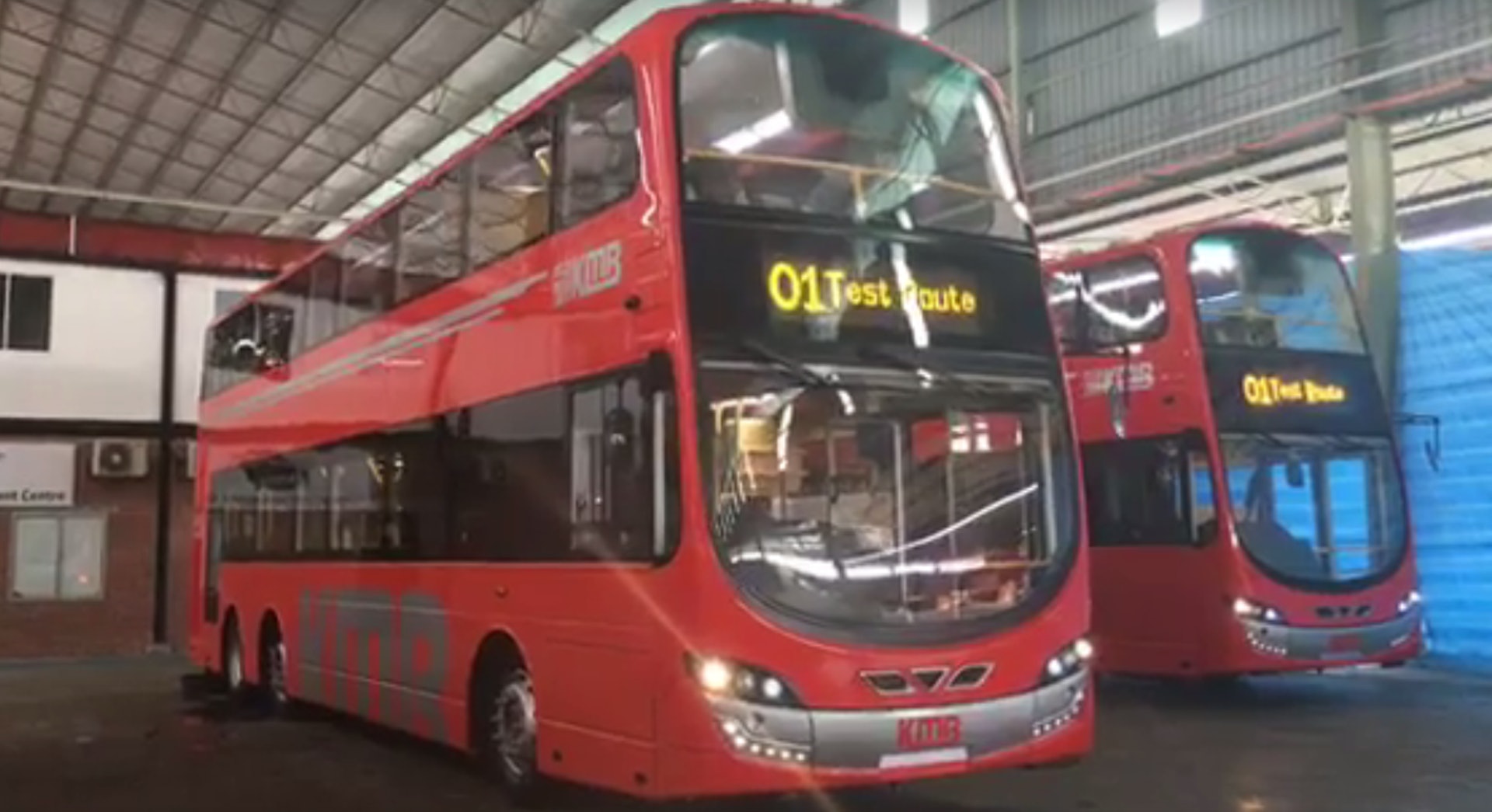 九巴睇真啲 新車棄金染紅增usb插頭巴士迷 始終英國製好 香港01 社區專題 九巴睇真啲 新車棄金染紅增usb插頭巴士迷 始終英國製好 香港01 社區專題