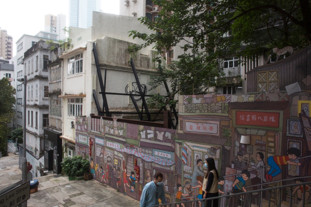 團體「卅間之友」原申請租用城皇街約400呎用地，現時被市建局以圍板封起。（余俊亮攝）