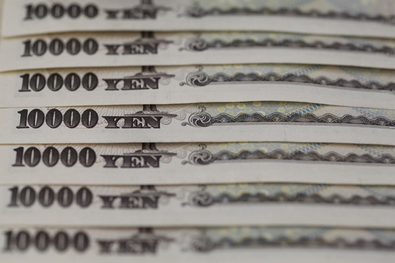 日央行延續寬鬆貨幣政策　日圓繼續跌