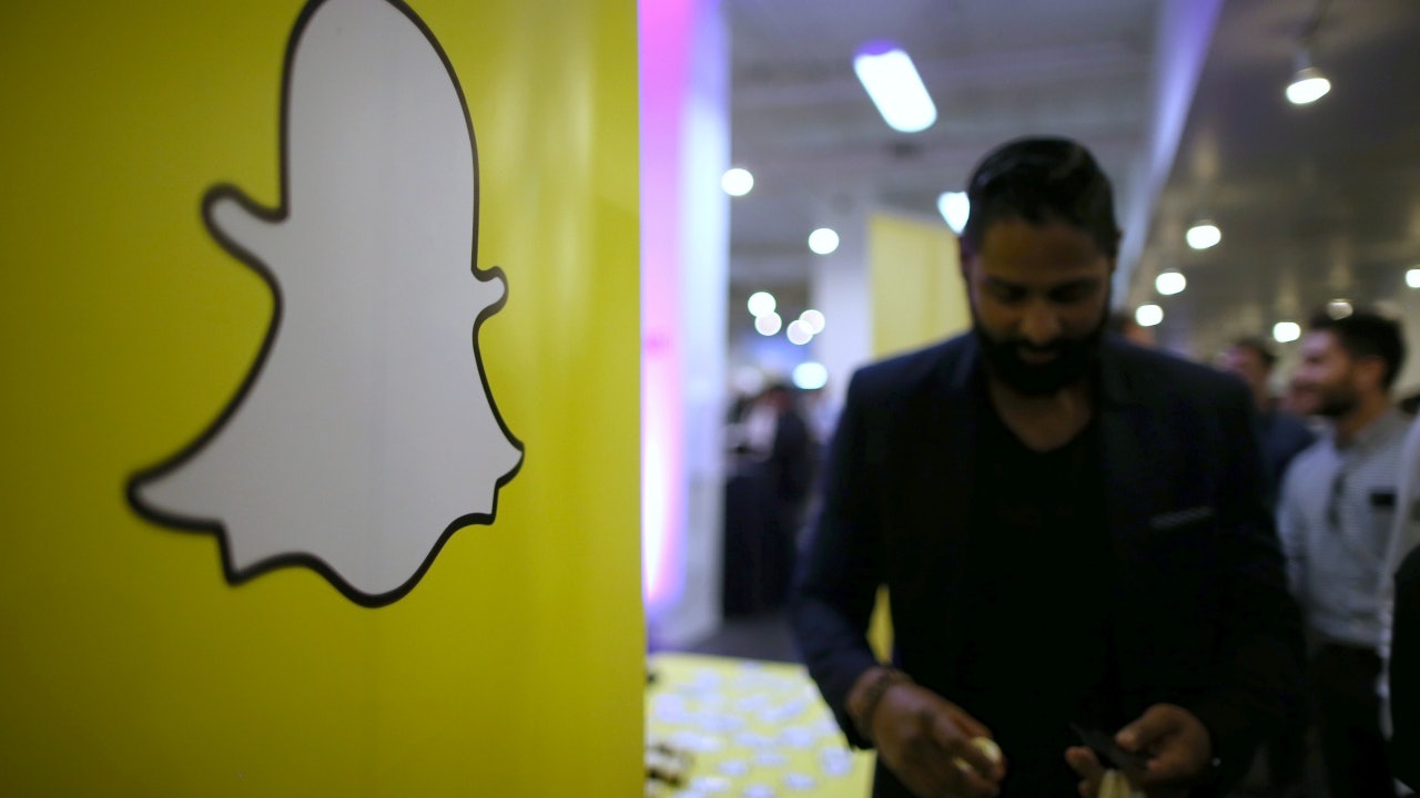 Snapchat首季蝕22.1億美元 拖累股價狂插23% Snapchat首季蝕22.1億美元 拖累股價狂插23%