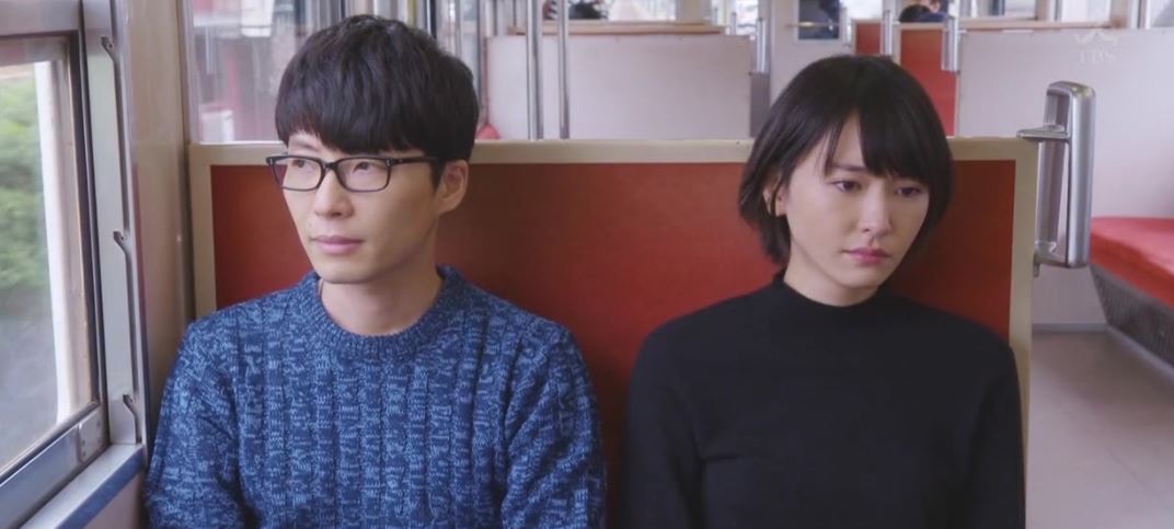 兩個人在一起難免有爭吵，終日「面阻阻」的話，兩人也不會好受。 （圖片來源﹕《逃避雖可恥但有用》）